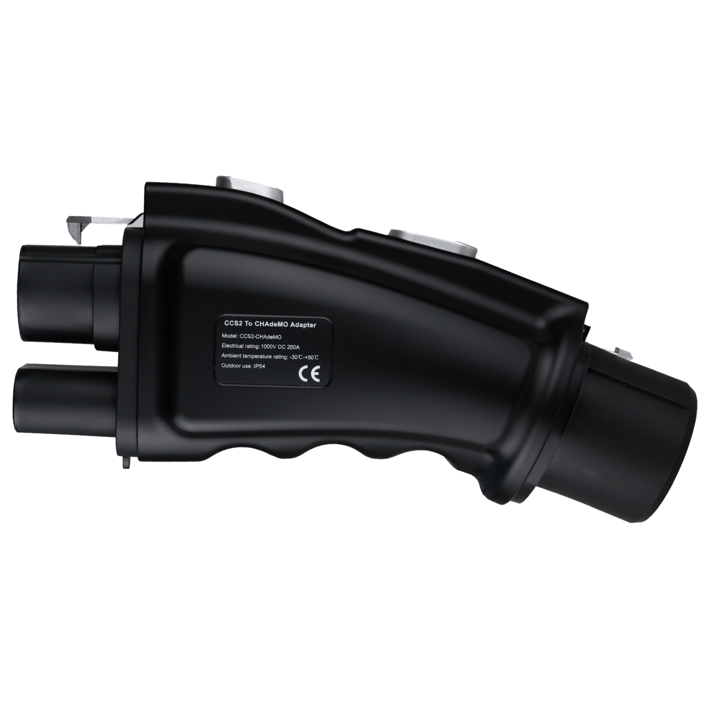 EV laadstation met CCS2 plug en aangesloten adapter naar CHAdeMO