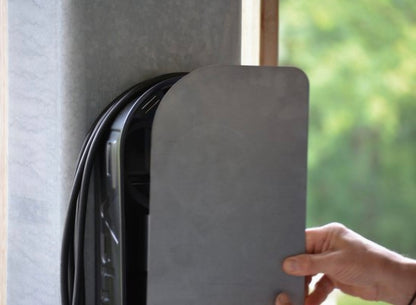 EVshield® Original - Transformeer je mobiele laadkabel in een vaste laadoplossing voor elektrische auto's - BlackCharge 