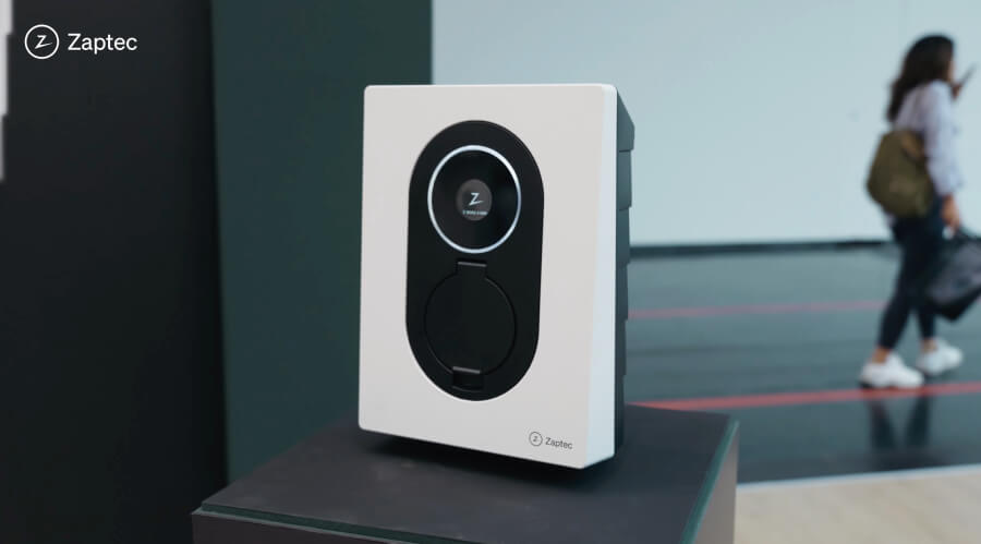 Zaptec GO 2 – Slimme laadpaal 22 kW met socket | RFID | Optioneel met installatie - BlackCharge Asphalt Black